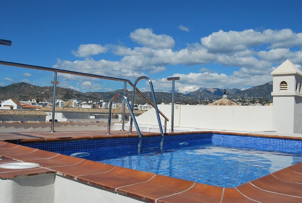 Apartamentos Plaza Nerja Exterior photo