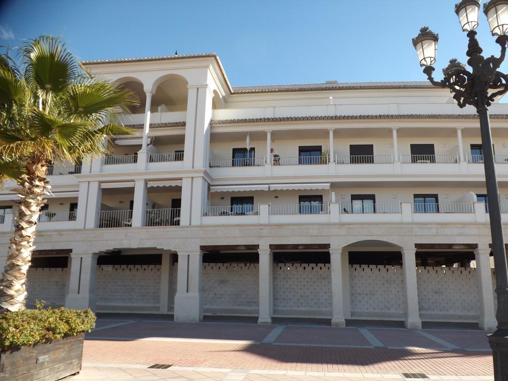 Apartamentos Plaza Nerja Exterior photo