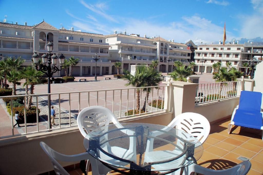 Apartamentos Plaza Nerja Room photo